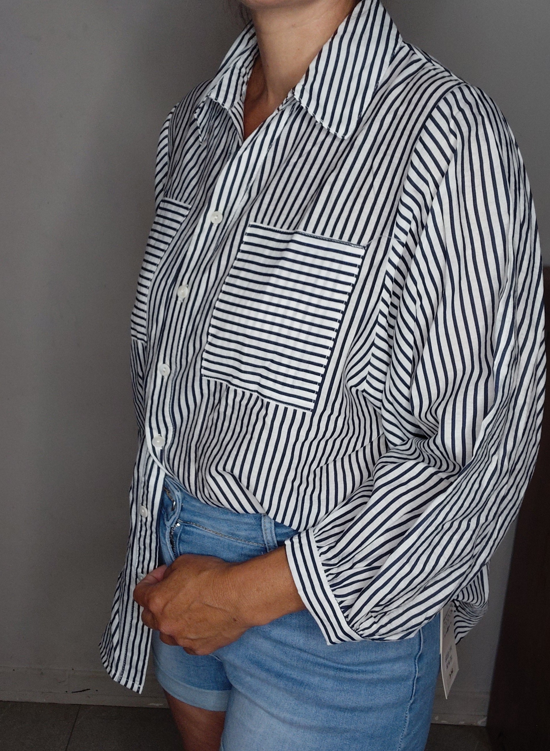 Chemise rayee fluide marine fausses poches