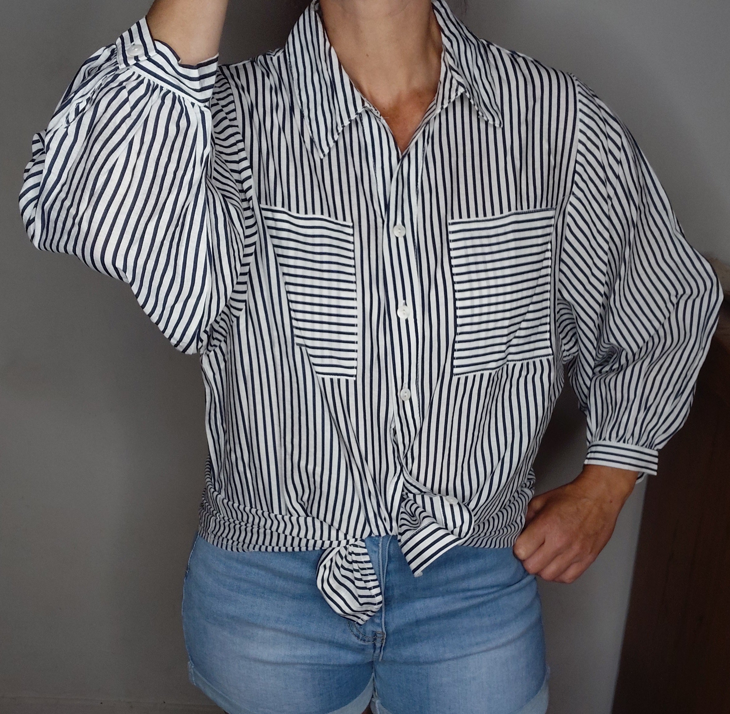 Chemise rayée fluide marine fausses poches 